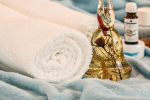 便秘解消に効果的な即効マッサージの方法は？